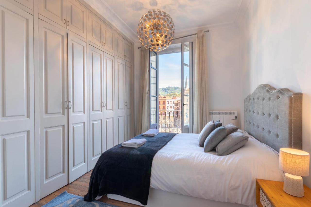 Confort Y Diseno Con Vistas Al Casco Viejo Більбао Екстер'єр фото